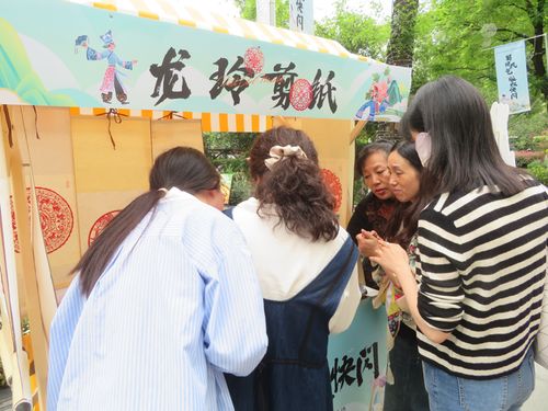 版权快闪亮相铁像寺水街，民间文艺绽放版权新活力